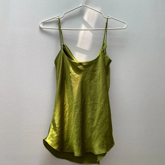 WILFRED - Aritzia Allusion Green Silky Satin Cowl Neck Camisole - Picture 5 of 11